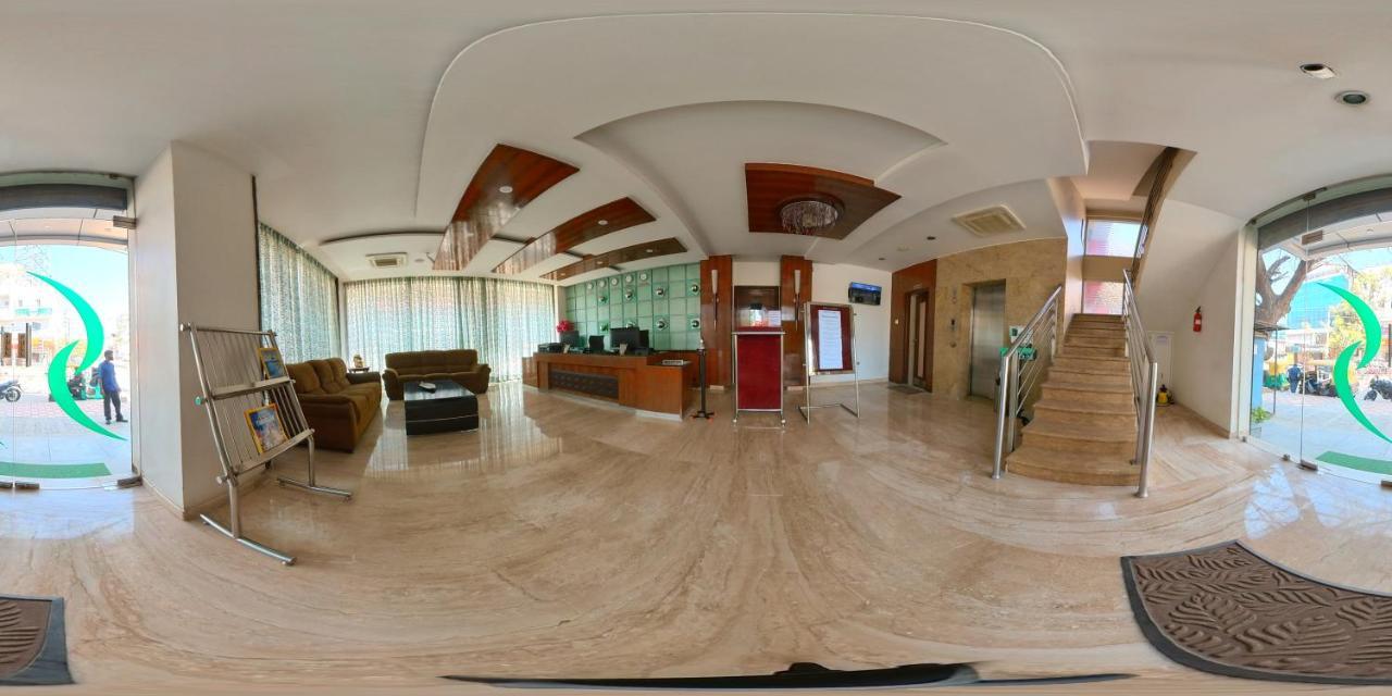 Hotel Silicrest Bangalore Exterior foto